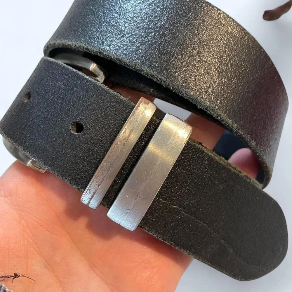 Black leather‎ belt with silver buckle size M by Next